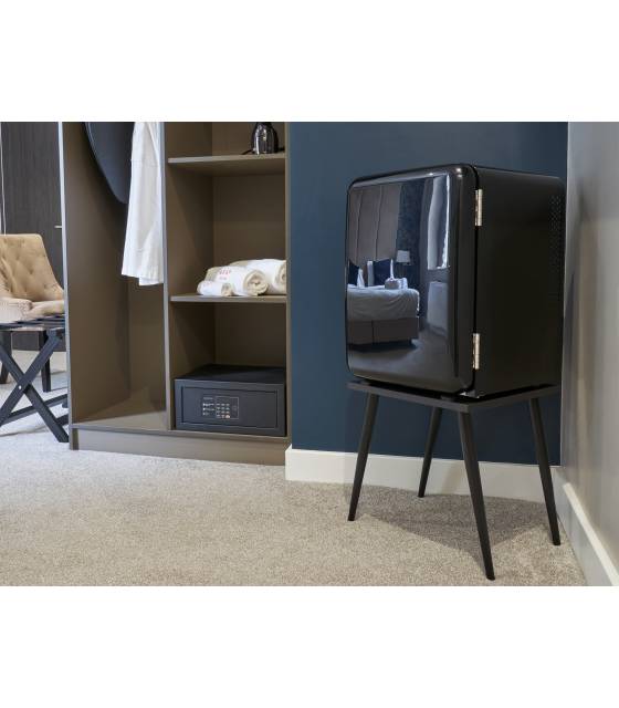Minibar Vintage Negro 40L Radley Corby of Windsor Minibar Hotel Corby of Windsor CW-26503
